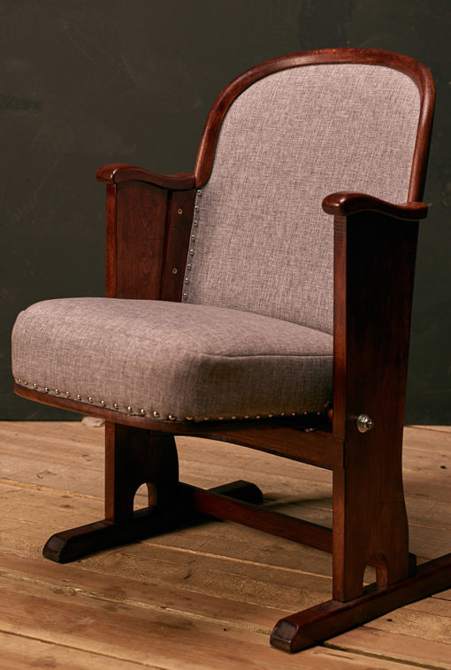 “Classic” Cinema Armchair